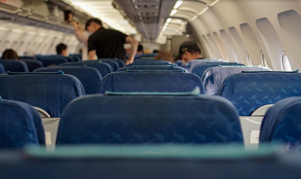 Цены на билеты дальневосточной авиакомпании предложил ограничить амурский сенатор