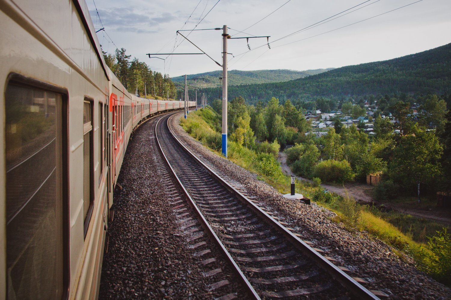 Задержки пассажирских поездов возможны на Забайкальской железной дороге