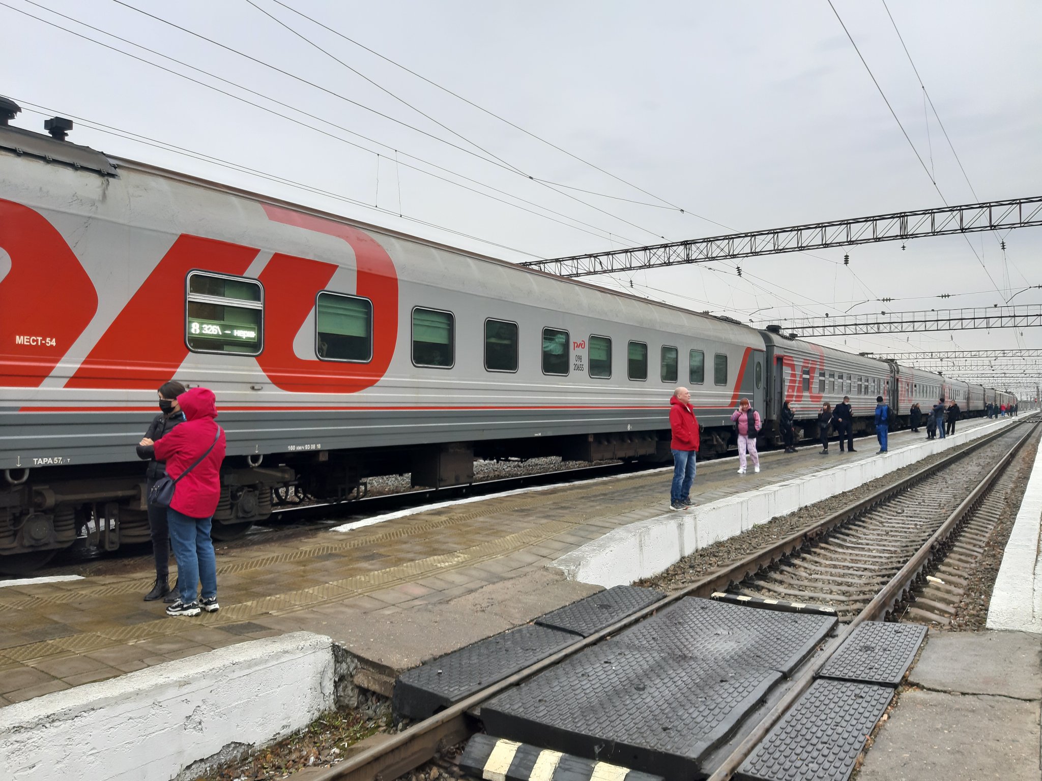 ДТП на переезде в Амурской области привело к задержке пяти поездов 