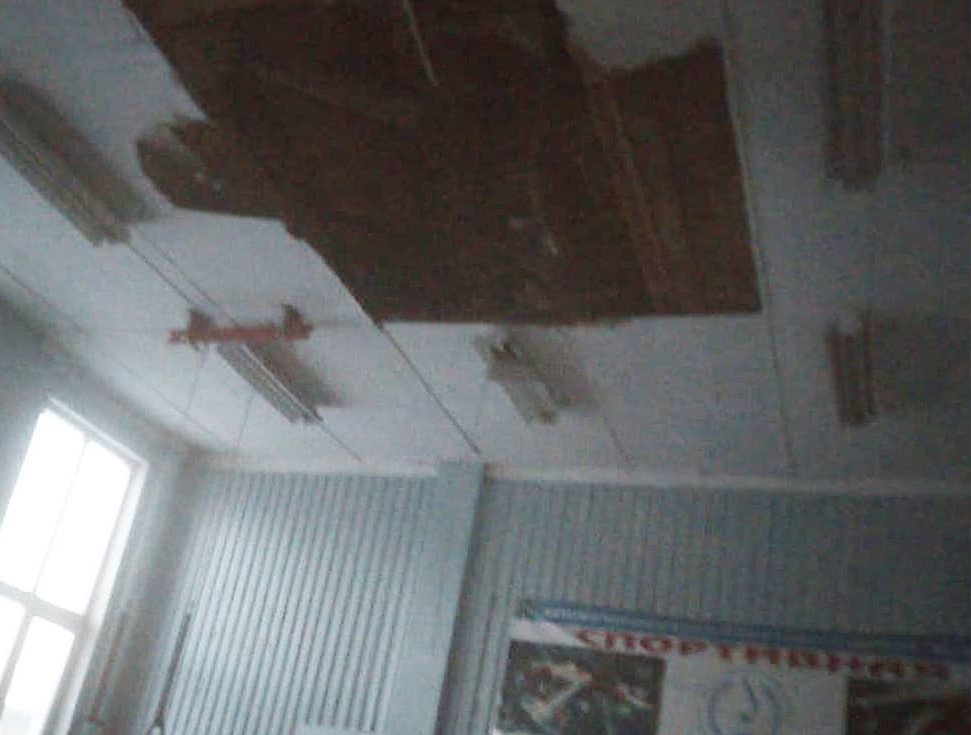 Потолок рухнул в спортивной школе Зеи