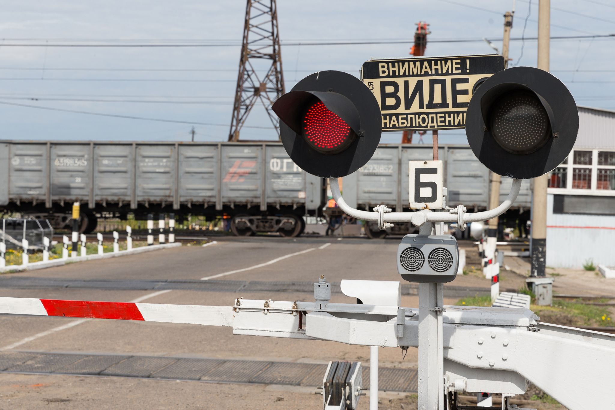Железнодорожный переезд на станции Поздеевка ЗабЖД закроют на сутки для движения транспортных средств