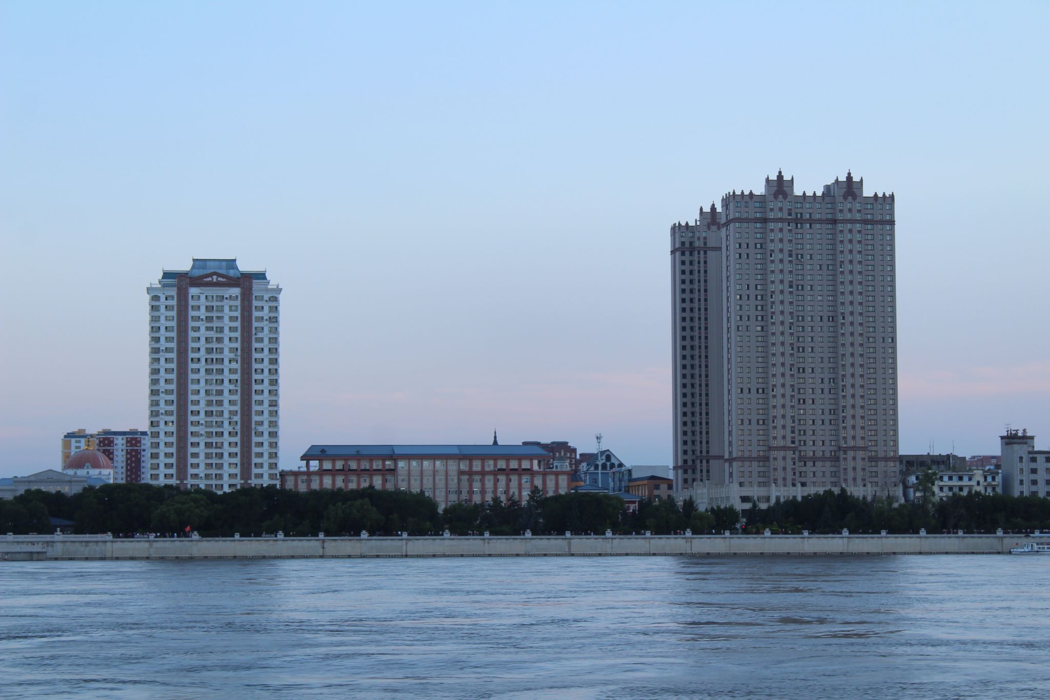 Хэйхэ город 2022. Хэйхэ китай набережная. Тур в китай из благовещенска 2024. Мост благовещенск хайхэ. Границы китая.
