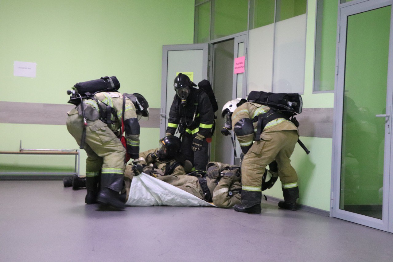 газета телепорт. смирнов аэропорт благовещенск.