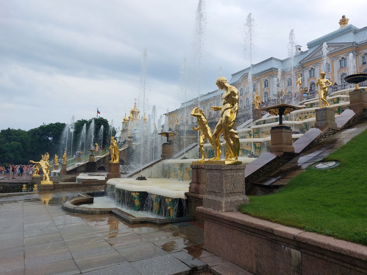 Санкт-Петербургу разрешили взимать курортный сбор с туристов