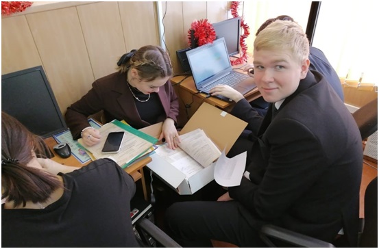 Ученые из Новосибирска проводят исследования в амурских школах