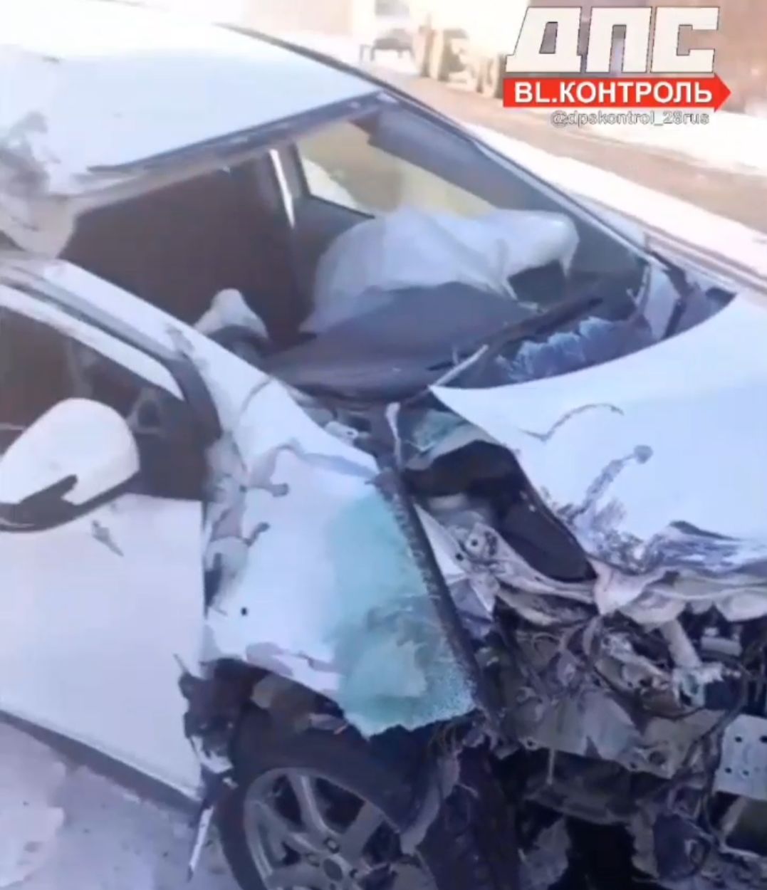 "В лохматину": автомобиль жестко разбился в ДТП в Амурской области