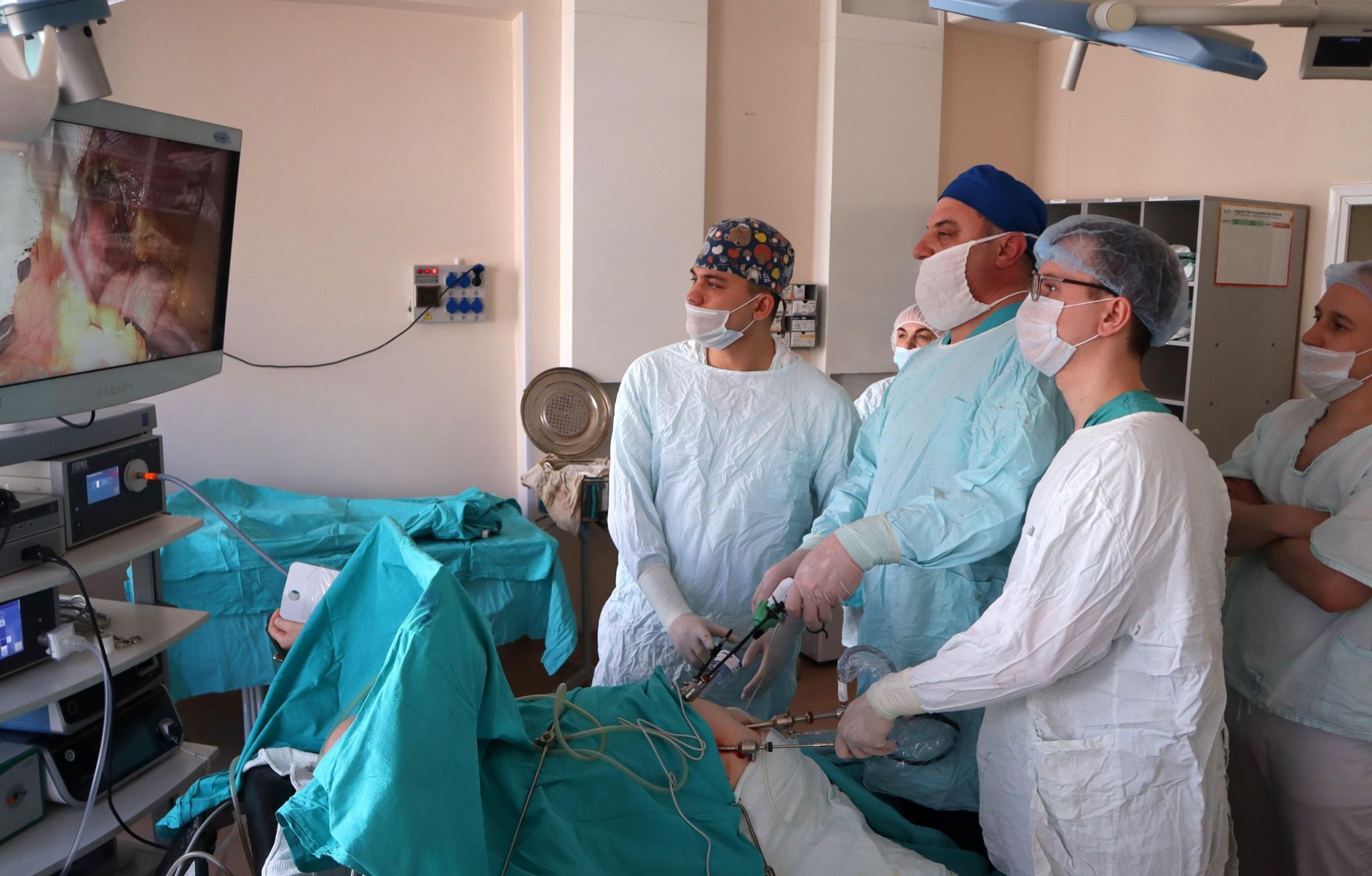 Хирурги Амурской области испытали передовую технику мировых клиник