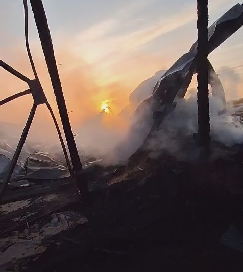 Почти 400 тонн зерна сгорели при пожаре на складе в Приамурье