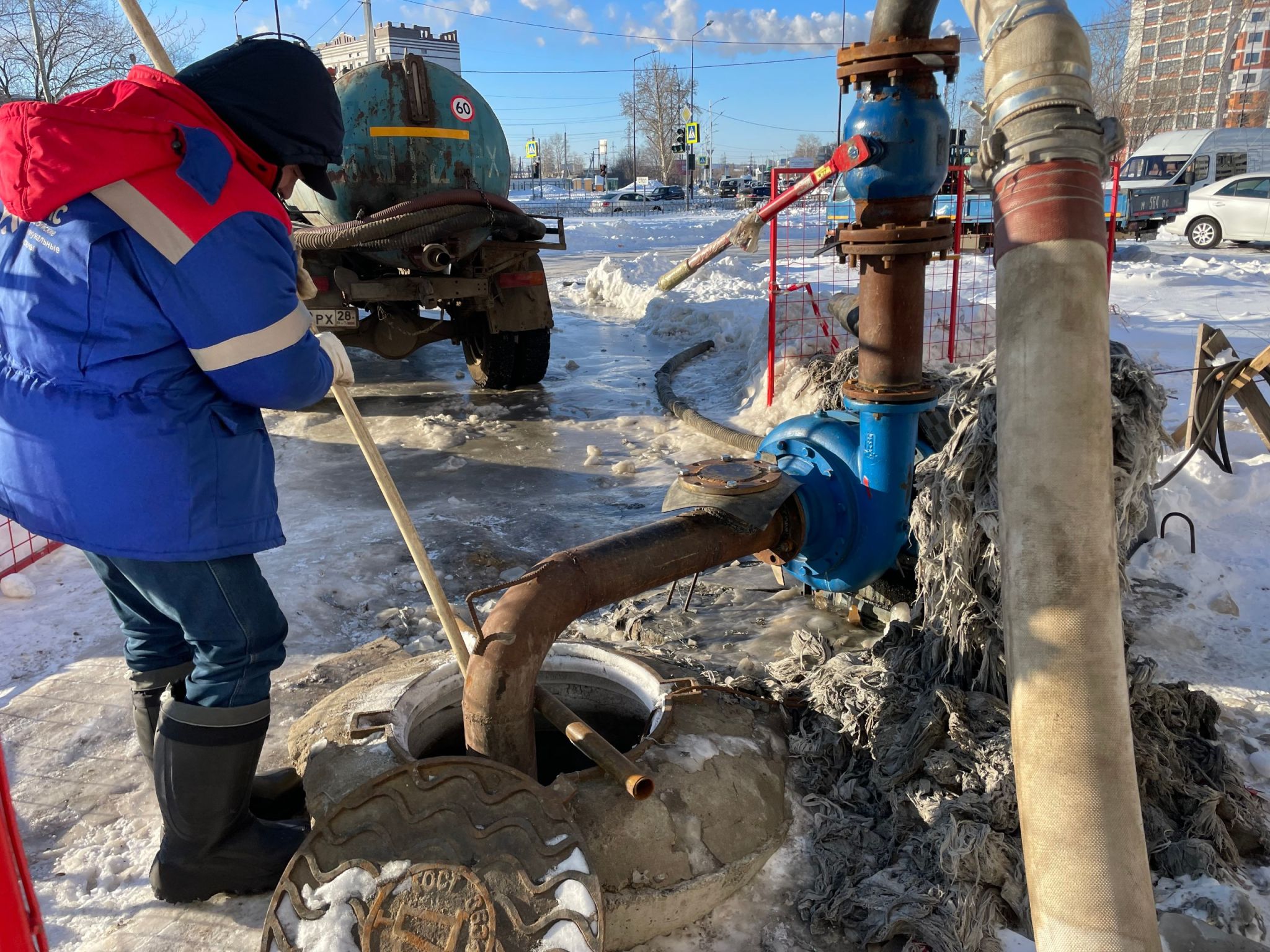 Строительный мусор парализовал канализацию в центре Благовещенска