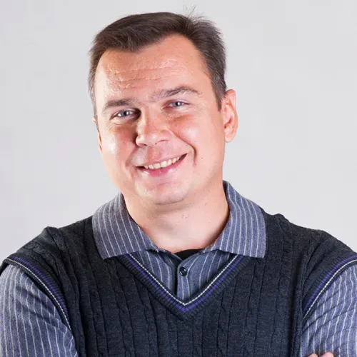 «Вне политики живу насыщенной жизнью!»