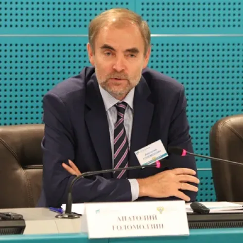 О планируемом снижении тарифов на электроэнергию в Приамурье и льготных авиаперевозках 