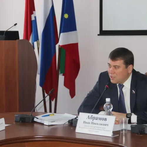 «Моя задача - развивать Приамурье и защищать права дальневосточников»