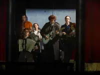Сто бед (16+)
