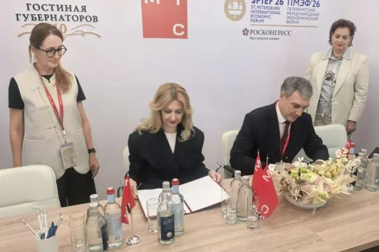 Соглашения с операторами связи подписала на ПМЭФ Амурская область