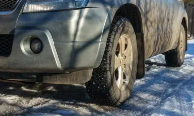 В Тынде автодорогу чистят от снега и наледи после вмешательства прокуратуры