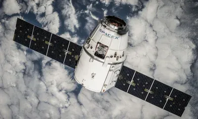 SpaceX Илона Маска вывела на орбиту рекордное количество спутников