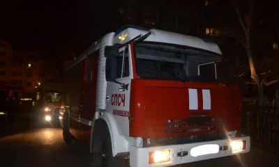 В Благовещенске на пожаре спасли мужчину с отравлением