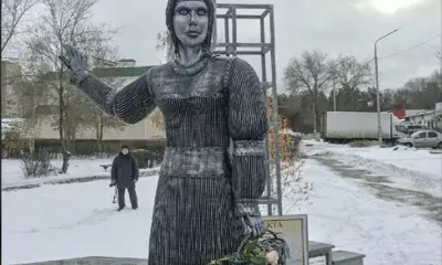 Скандально известный памятник Аленке продали с аукциона за 2,6 миллиона рублей