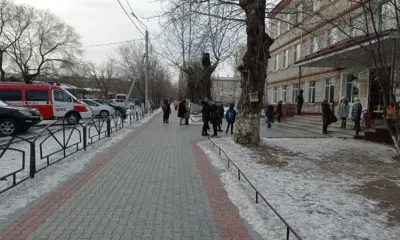 Роспотребнадзор исследовал воздух в гимназии Благовещенска, где дети упали в обморок