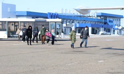 Из Благовещенска в Зею первым авиарейсом улетели восемь пассажиров