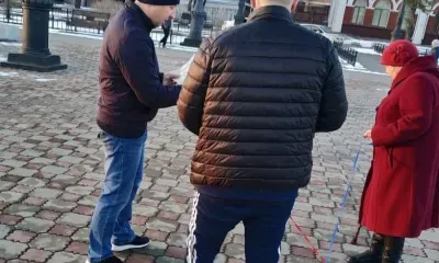 В Благовещенске собачники вели себя неадекватно на прогулке с животными по набережной