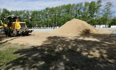 Василий Орлов назвал сумму на реконструкцию стадиона школы в Благовещенске