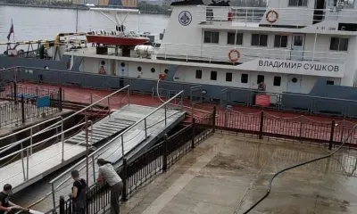 Теплоходы в Благовещенске снова начали катать пассажиров по Амуру