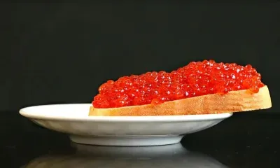 Красную икру россияне стали реже покупать