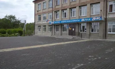 Игровые комплексы для детей на школьных дворах предложил разместить Василий Орлов