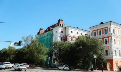 Василий Орлов рассказал о предстоящей реставрации фасадов зданий в Благовещенске