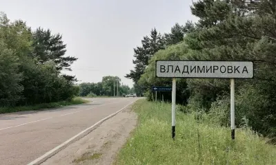 Василий Орлов поручил обратить внимание на сельские дороги, требующие ремонта