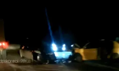 Три человека пострадали при столкновении машин на трассе Благовещенск - Свободный