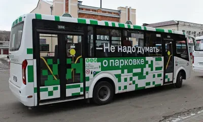 Новые автобусы со слоганами выходят на маршруты в Благовещенске