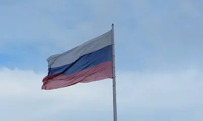 Люди разных профессий и должностей в России отмечают общий праздник - День вахтовика 