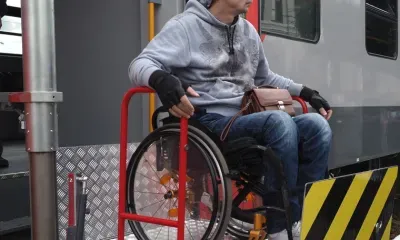 Пассажиры ЗабЖД с ограниченными возможностями и их сопровождающие могут купить билеты в поезда за половину стоимости