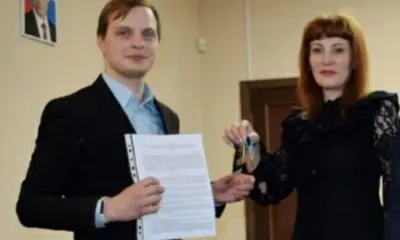 Ключи от новой квартиры вручили жителю Тынды