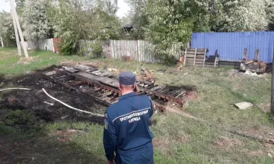 Мусор загорелся от работы электроинструментом в Благовещенском районе