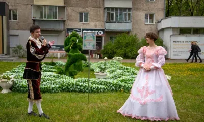 Зеленый топиарий "Красавица и чудовище" подсветят в Благовещенске