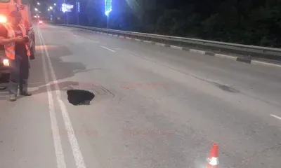 Асфальт просел на виадуке на Театральной в Благовещенске