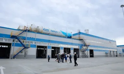 Гелиевый хаб во Владивостоке посетил губернатор Амурской области