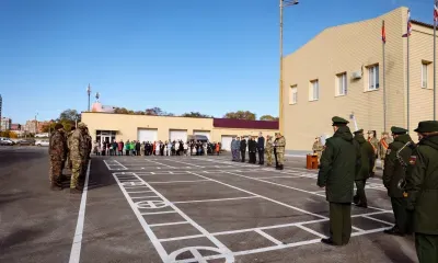 Отряд Росгвардии, вернувшийся из зоны спецоперации, встретил Василий Орлов