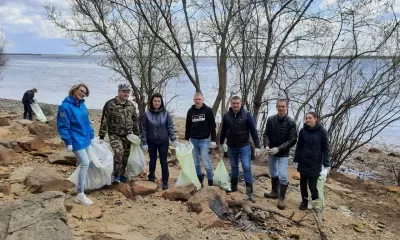 Берега рек Амурской области от сотен кубометров мусора очистили волонтеры