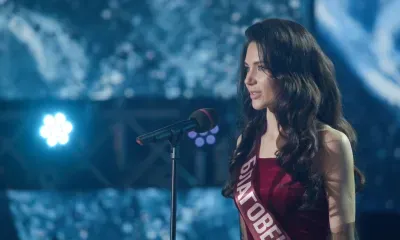 Образ Одри Хепберн примерила амурчанка в финале конкурса "Мисс Офис-2022"