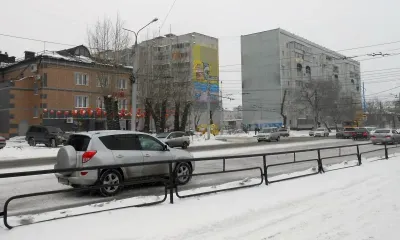 Платить за аварии на скользкой дороге суд обязал дорожников
