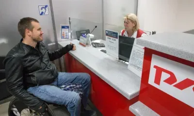 Около 3,4 тыс. маломобильных пассажиров получили специализированную помощь на вокзалах ЗабЖД с начала 2022 года