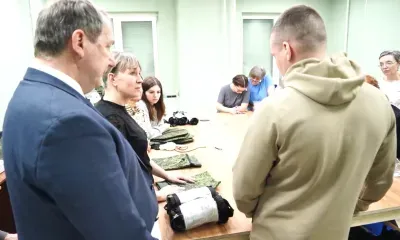 Участник СВО оценил вещи для бойцов, которые шьют волонтеры в цехе Свободного