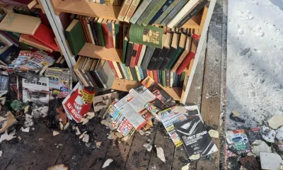 В Благовещенске неизвестные подожгли уличный книгообменник