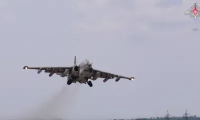 Ловкий кульбит Су-25 после удара по позициям ВСУ показало на видео Минобороны
