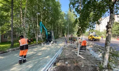 Тротуары начали восстанавливать на улице Красная Пресня в Тынде