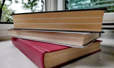 Тесты на коронавирус заменили книгами в Китае 